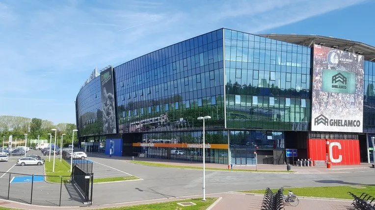 Aanzicht van het voetbalstadion in Gent