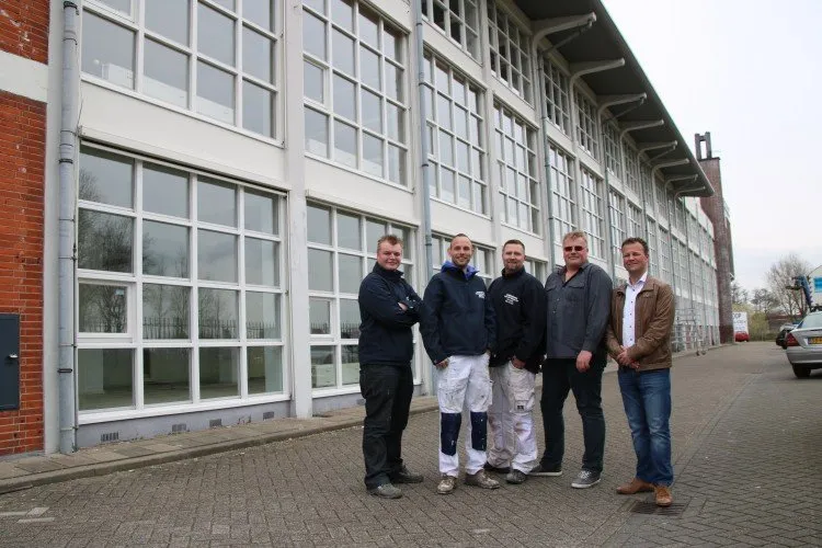 Het team bij de voormalige Tollens Fabriek